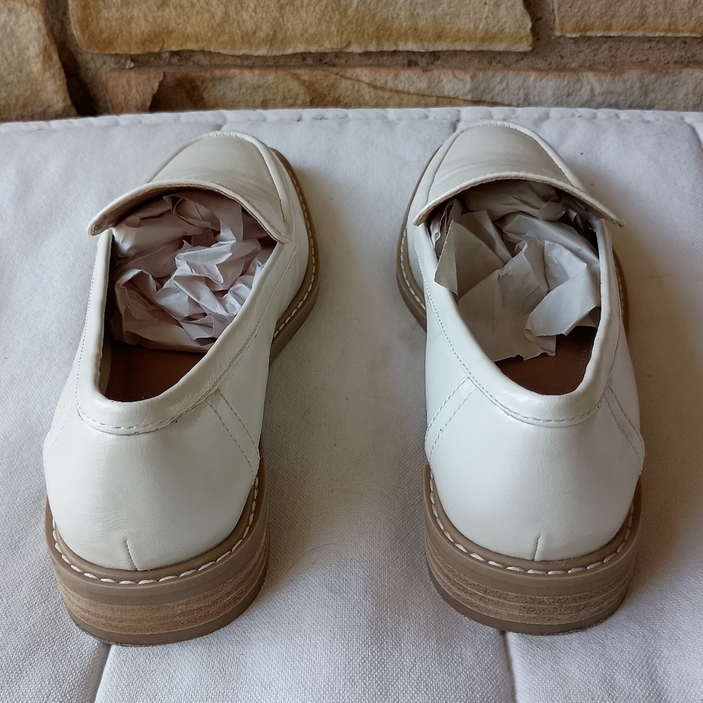 Dolce Vida Women's Leather Cream Loafers_7 - Picture 7 of 7